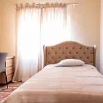Laura's Tirana