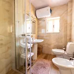 Apartment Laura's Tirana