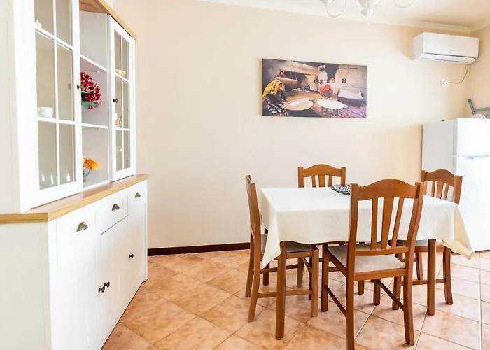 Laura's Apartamento *